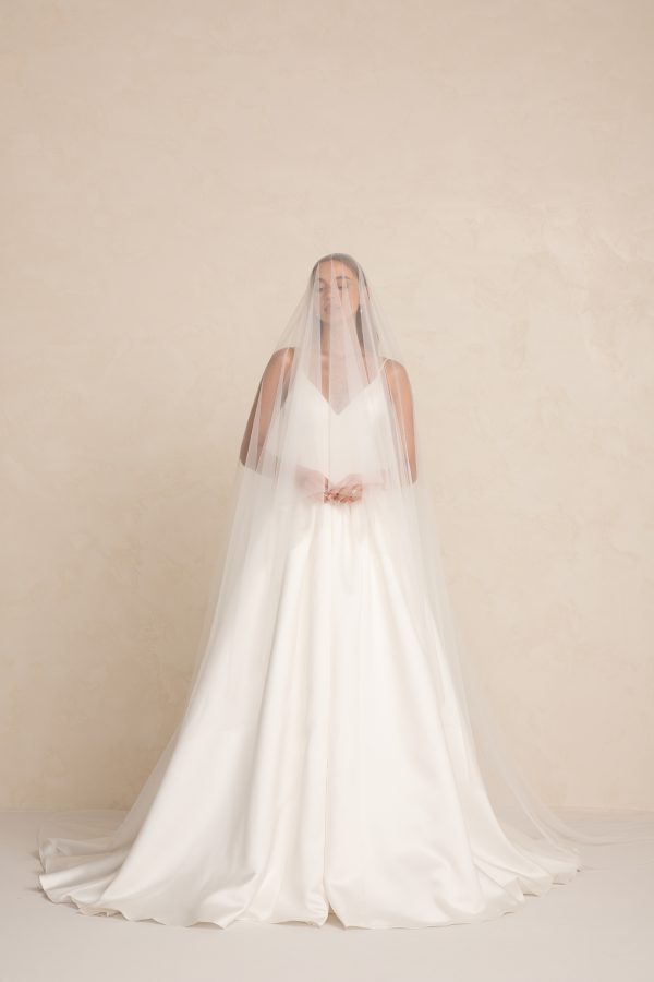 WREN BLUSHER VEIL
